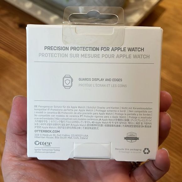 Otter box Exo Edge Apple Watch case - Picture 3 of 4